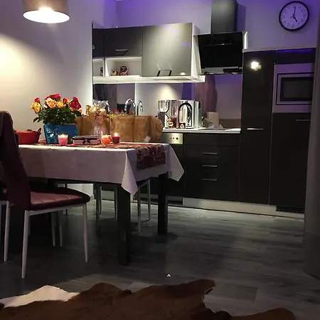 Golden Gapa City Center 22 Apartment